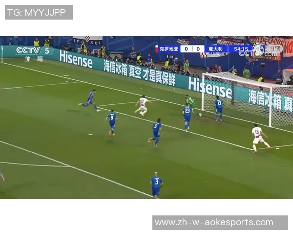 足球场上的传奇巨星们名字背后的故事与成就解析 足球场上的传奇巨星们名字背后的故事与成就解析