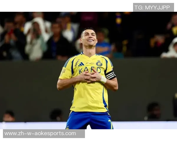 足球巨星挑战机器人队伍谁能主宰赛场未来科技与运动的巅峰对决